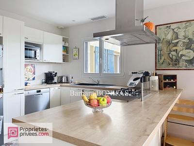 Maison - 121 m² - 5 pièces