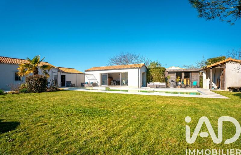 Maison - 135 m² - 8 pièces