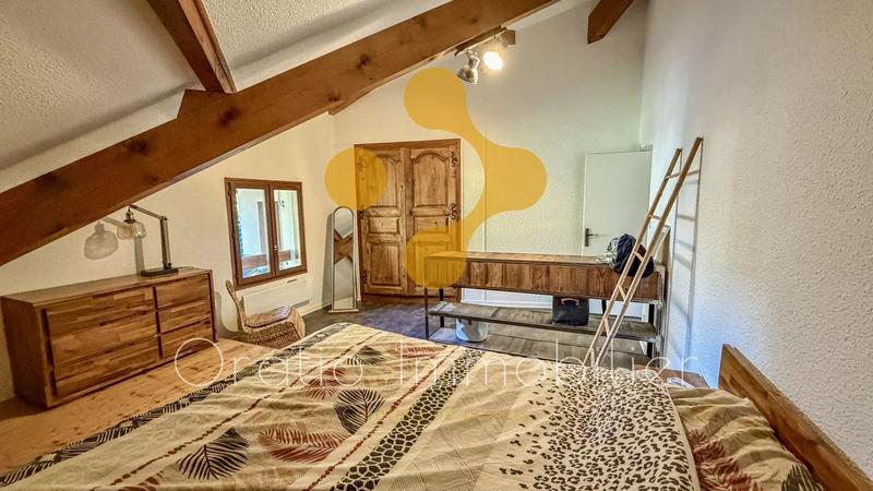 Maison - 191 m² - 8 pièces