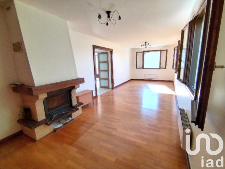 Maison - 103 m² - 5 pièces