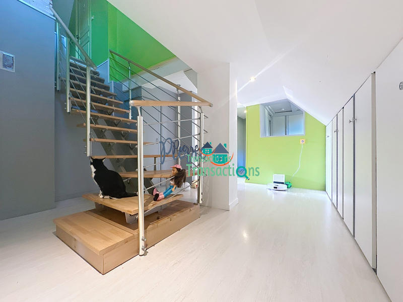 Maison - 170 m² - 7 pièces