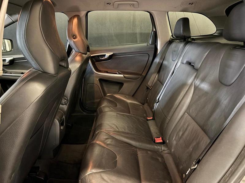 Volvo Xc60 Xc 60 Fwd D3 Drive 2.0 TDi 163 cv