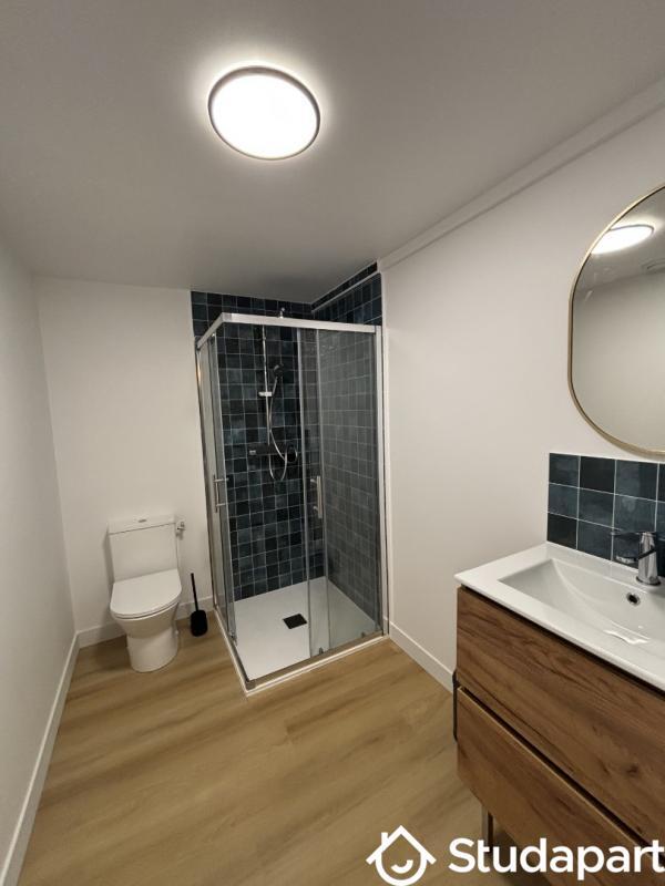 Chambre - 13 m² - 1 pièce