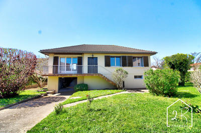 Maison - 95 m² - 4 pièces