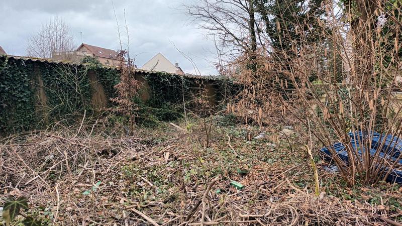 Terrain constructible - 210 m²