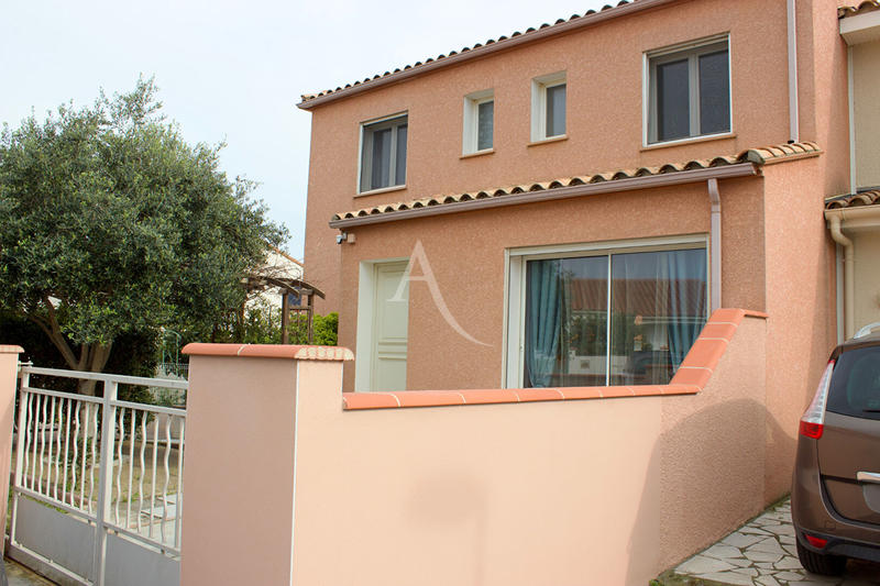 Maison - 98 m² - 4 pièces