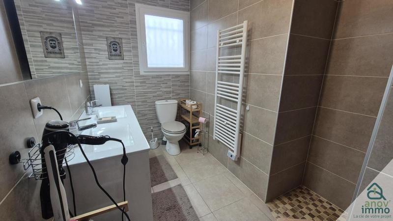 Maison - 104 m² - 4 pièces