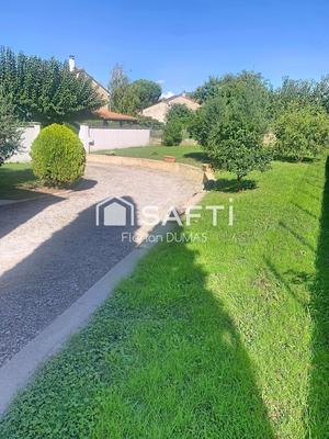 Maison - 100 m² - 4 pièces