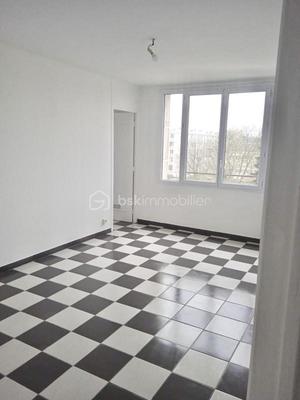 Appartement - 63 m² - 4 pièces
