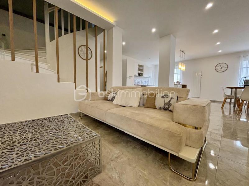 Maison - 154 m² - 6 pièces