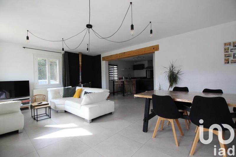 Maison - 104 m² - 4 pièces