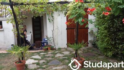 Chambre - 12 m² - 1 pièce