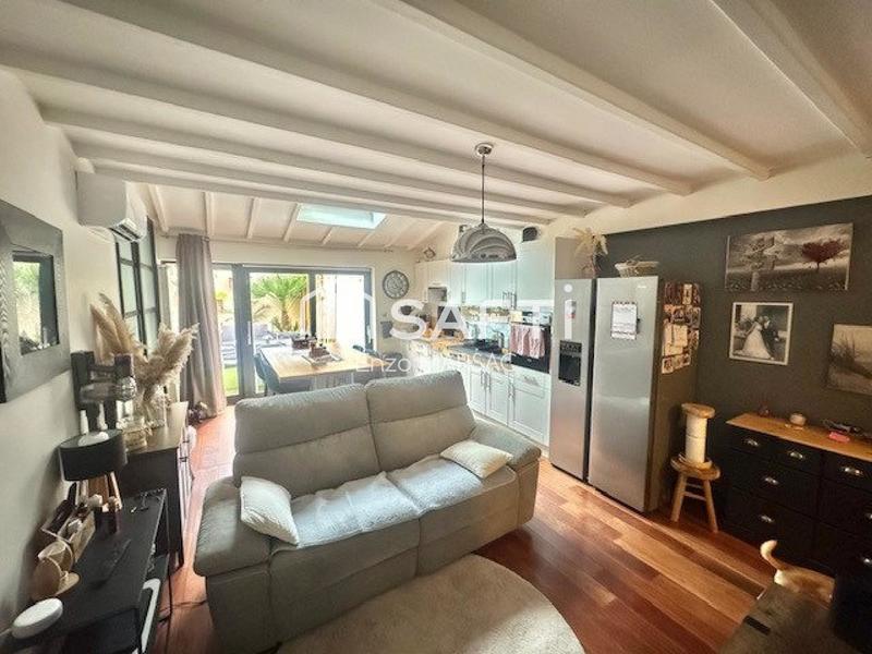 Maison - 100 m² - 5 pièces