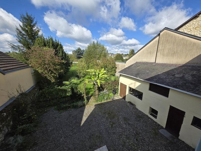 Maison - 166 m² - 8 pièces