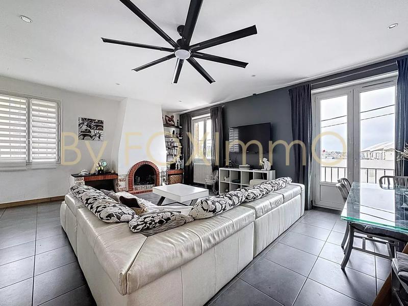 Appartement - 157 m² - 5 pièces