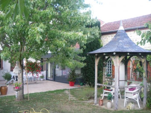 &quot;Jadis... sous la gloriette&quot;