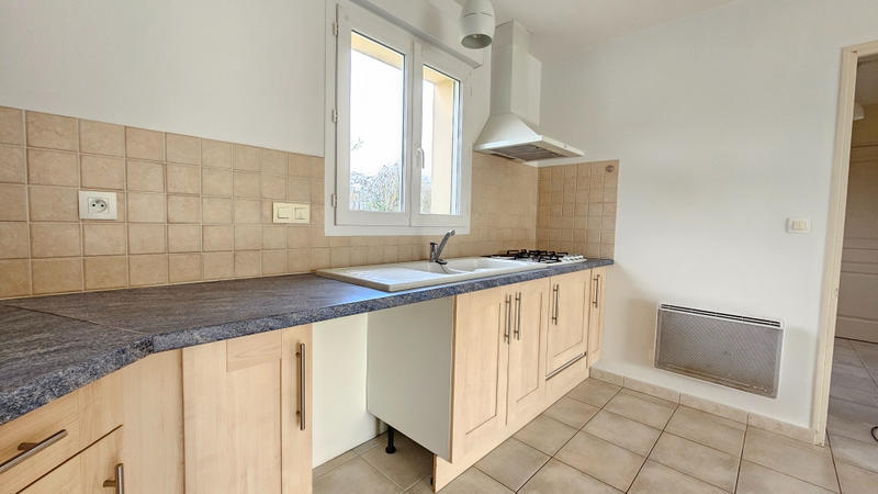 Maison - 92 m² - 4 pièces