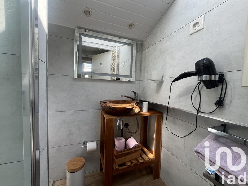 Maison - 276 m² - 9 pièces