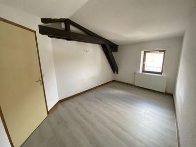 Maison jumelée - 65 m² - 3 pièces