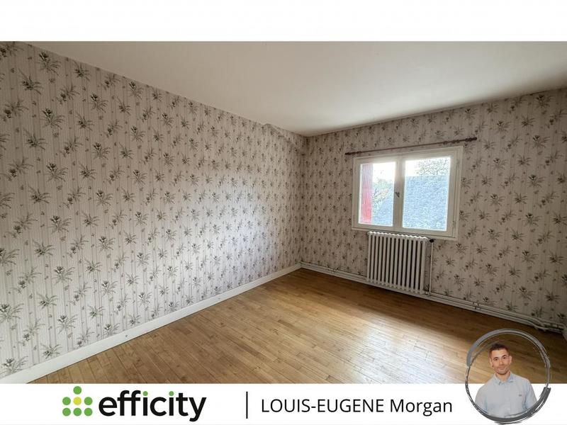 Maison - 151 m² - 8 pièces