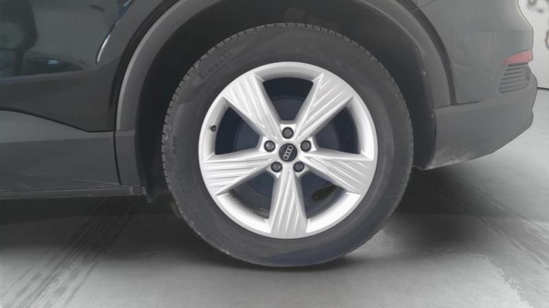 Audi Q4 e-tron 40 204 ch 82 kWh Business Executive