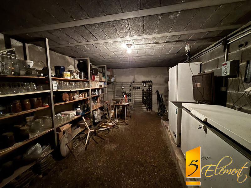 Maison traditionnelle - 127 m² - 4 pièces