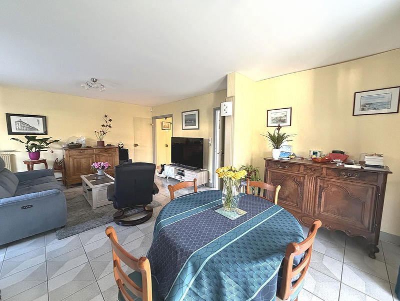 Appartement - 87 m² - 3 pièces