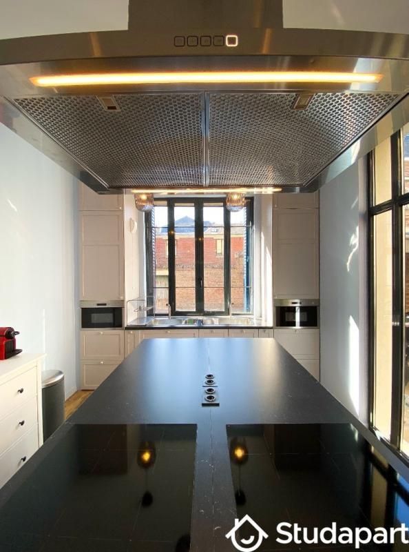 Maison - 300 m² - 1 pièce