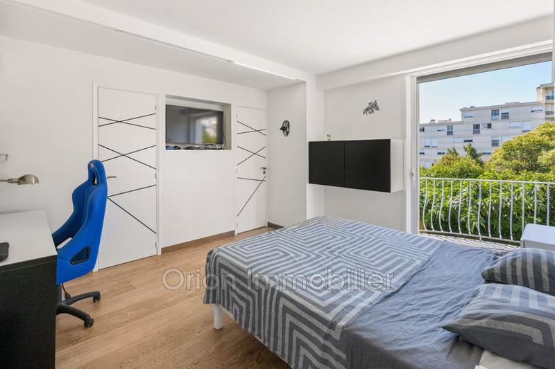 Maison - 215 m² - 6 pièces