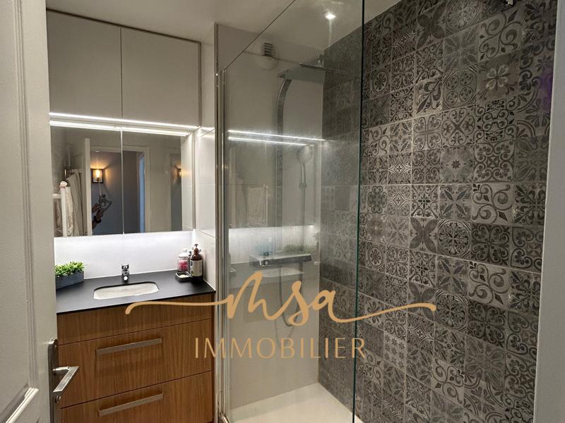 Appartement - 74 m² - 3 pièces