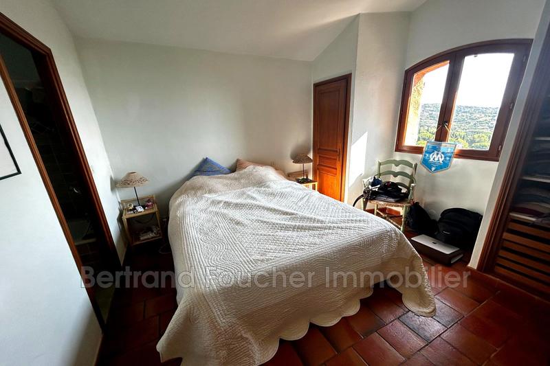 Maison - 180 m² - 7 pièces