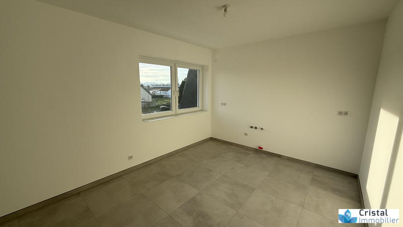 Appartement - 100 m² - 4 pièces