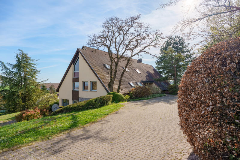 Villa - 323 m² - 9 pièces