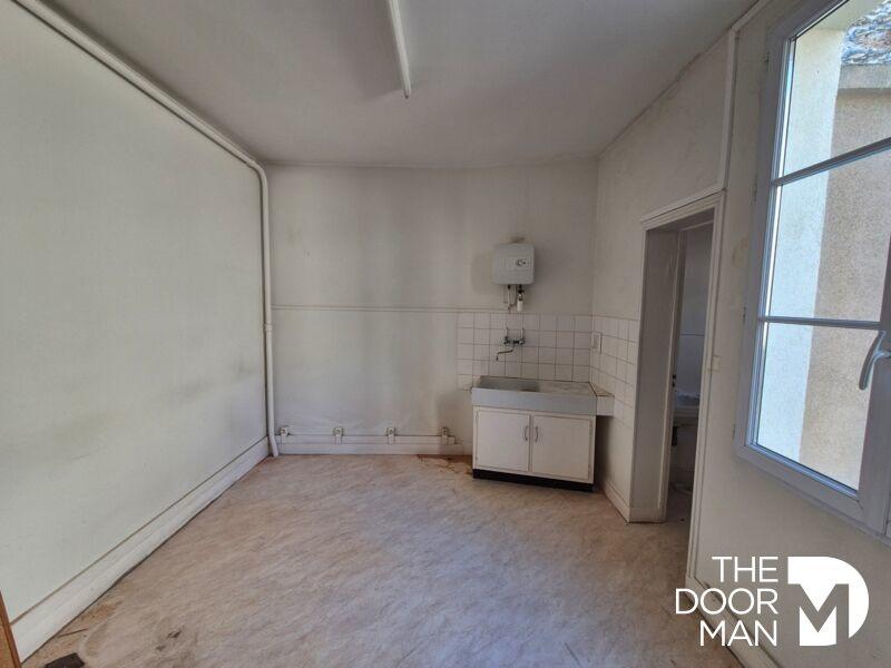 Immeuble - 136 m² - 6 pièces