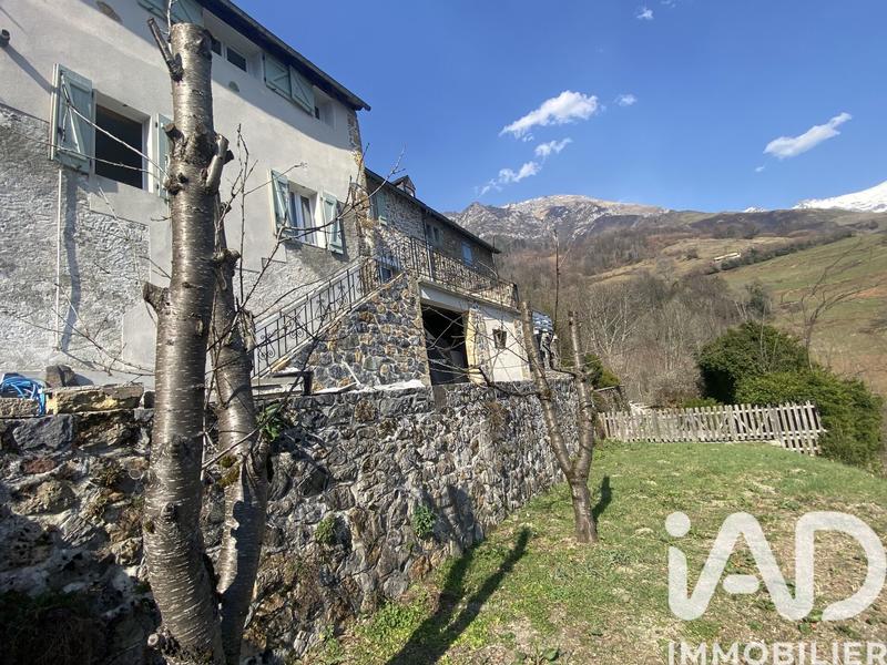 Maison - 159 m² - 5 pièces