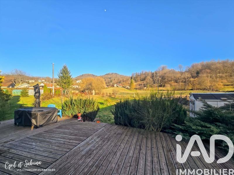 Maison de village - 140 m² - 6 pièces