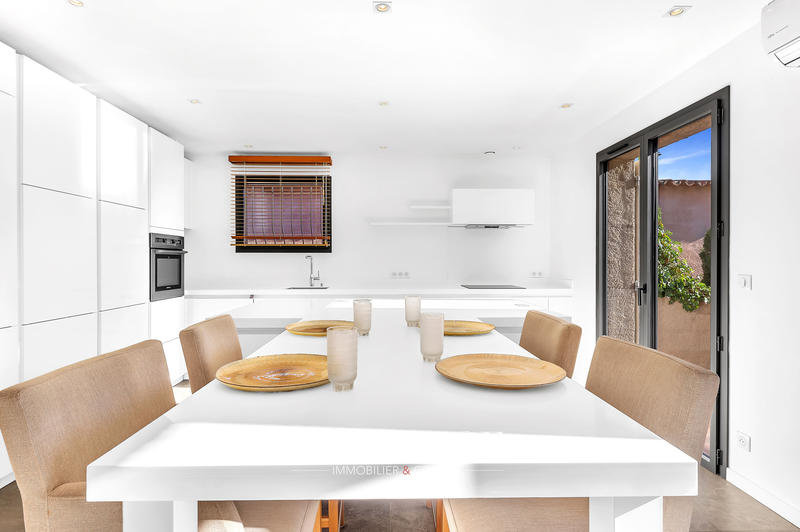 Villa - 150 m² - 6 pièces