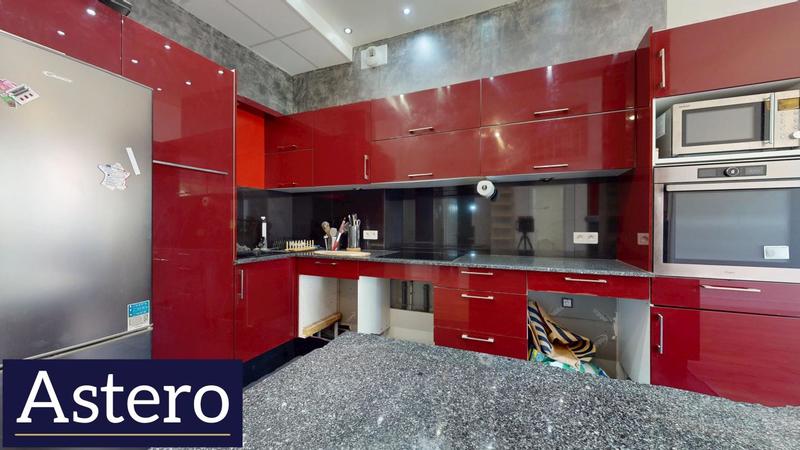 Appartement - 92 m² - 4 pièces