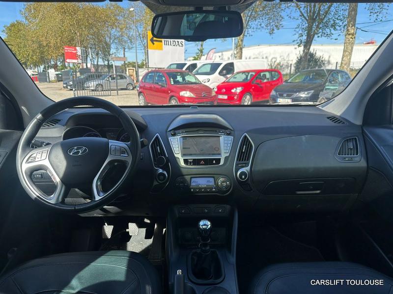 Hyundai ix35 1.7 Crdi 115cv Premium Pack / Cuir Gps Toit Ouvrant Camera /Sieges Chauffants Av et Ar Attelage