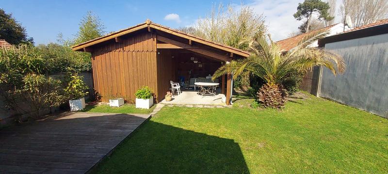 Maison traditionnelle - 165 m² - 5 pièces