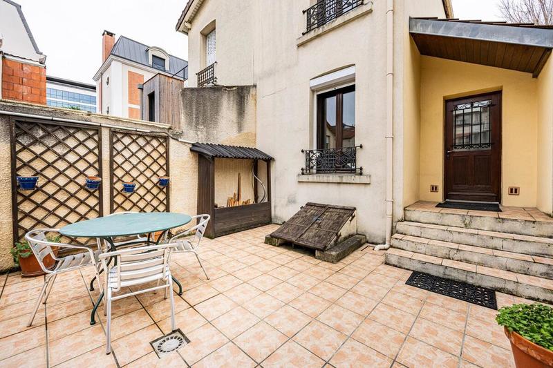 Maison de ville - 86 m² - 4 pièces