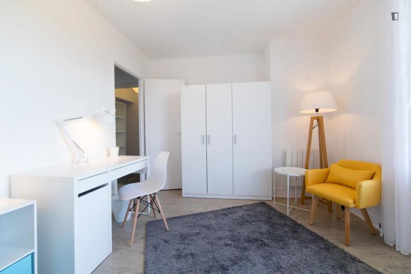 Chambre - 18 m² - 4 pièces
