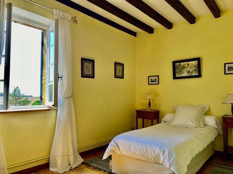 Appartement - 221 m² - 6 pièces