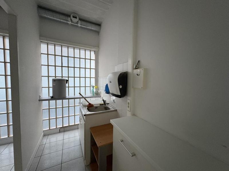 Local commercial - 115 m² - 6 pièces