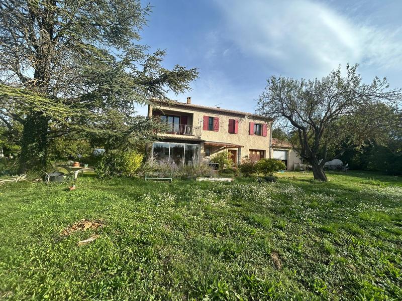 Villa - 170 m² - 5 pièces
