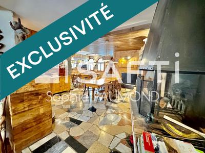 Local commercial - 275 m² - 12 pièces