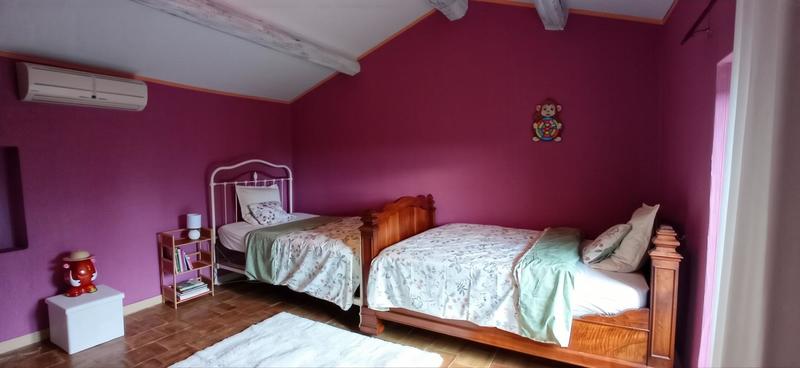 Maison - 280 m² - 7 pièces