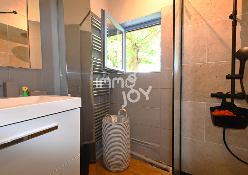 Maison - 156 m² - 4 pièces