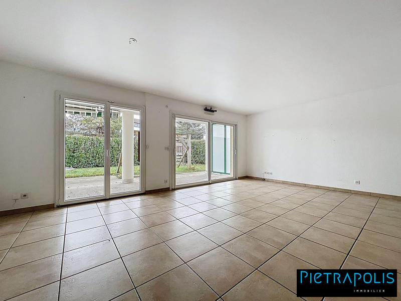 Appartement - 94 m² - 3 pièces