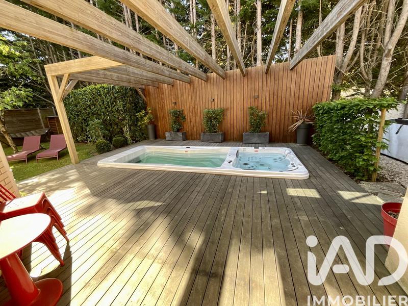 Maison - 173 m² - 8 pièces